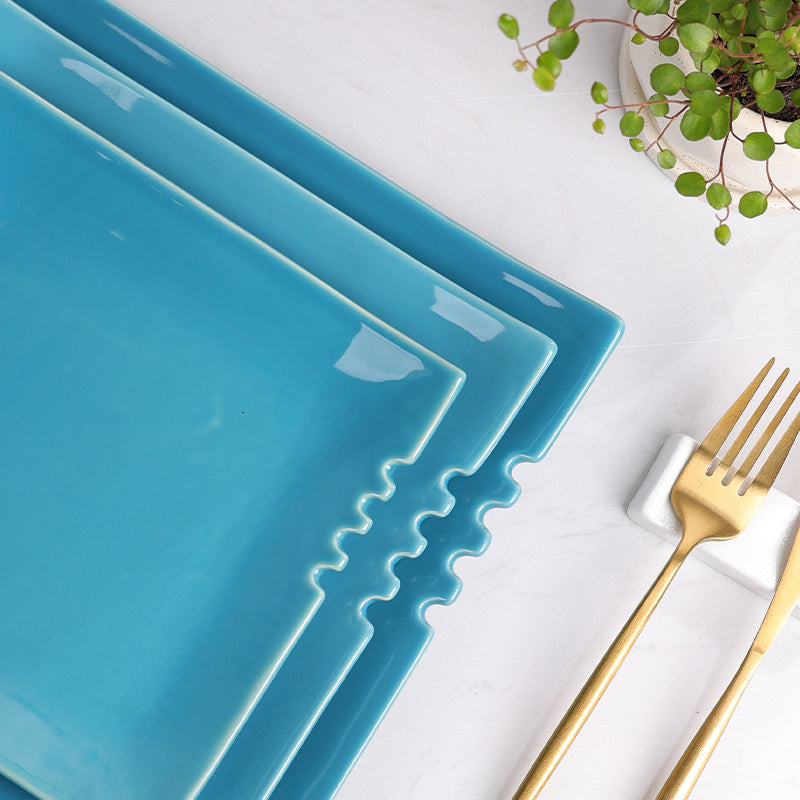 Detail of bosilunlife brand blue square dinner plate
