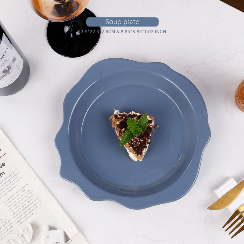 sizes of a blue soup plate