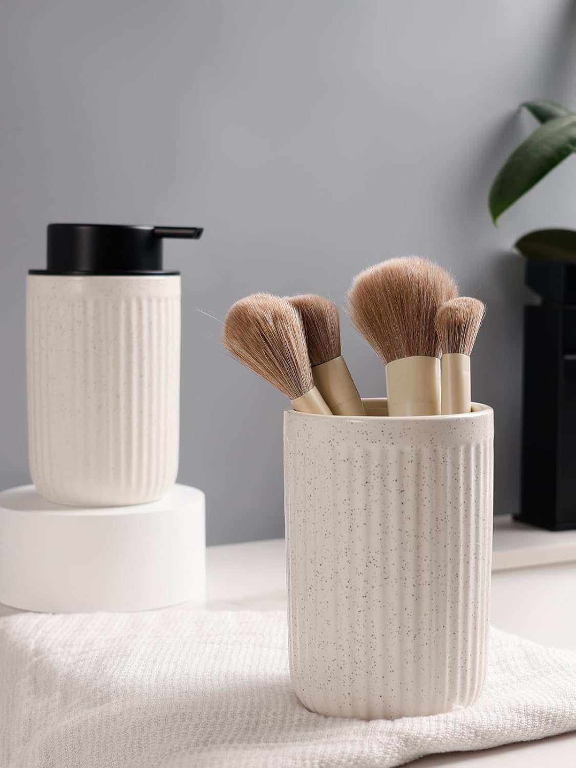 BosilunLife Pockmark Seifenspender aus recycelter Keramik und Öko-Ton