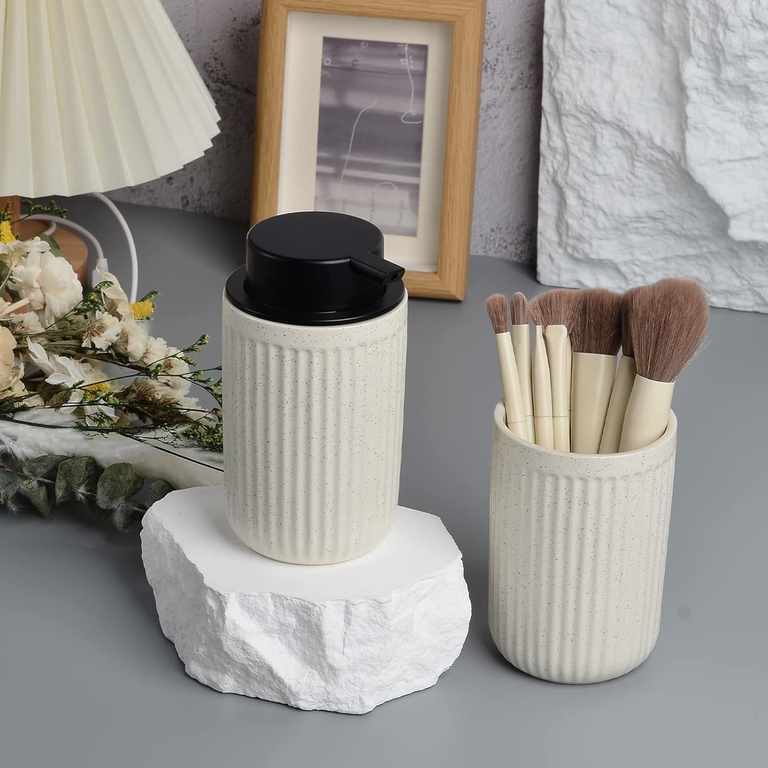 BosilunLife Pockmark Foaming Soap Dispenser Set of 2 Recycled Eco-Clay