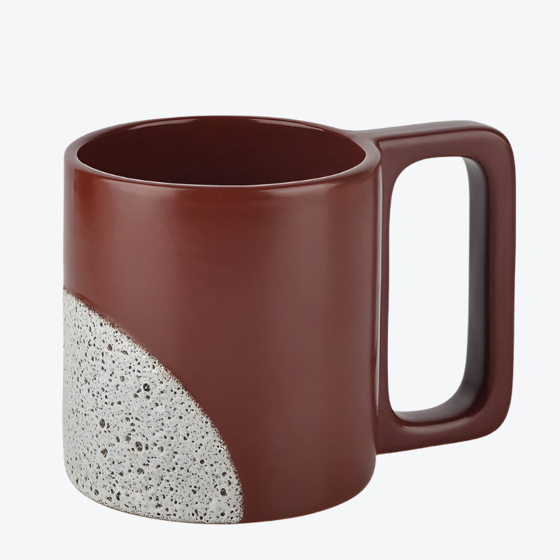 matte red mug with lid